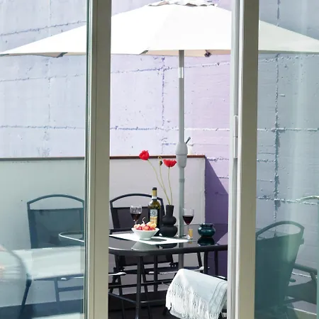 Attico Ladolcevita Apartamento