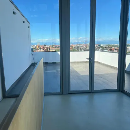 Attico Ladolcevita Apartamento *